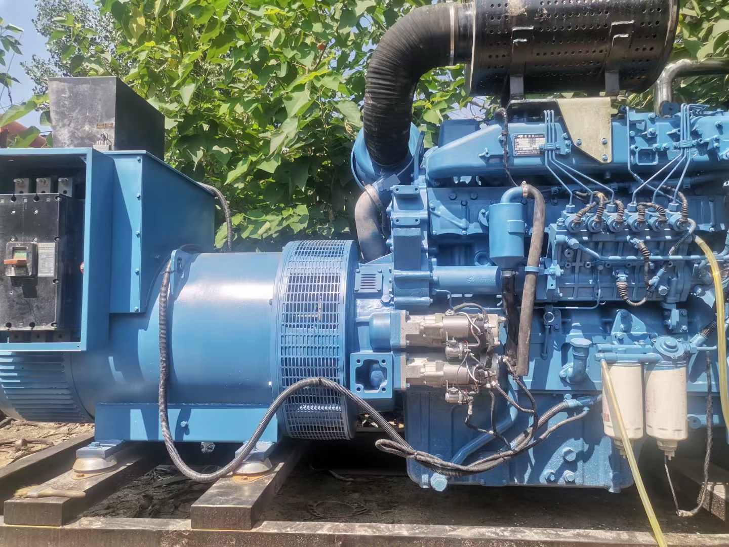 乌当详细说明降低 800kW 柴油发电机输出电流波动的方法