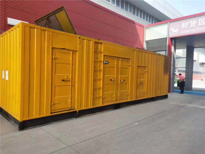 乌当国内外发电机组租赁合同在明确设备维护责任方面有哪些不同做法？